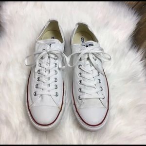 Men white converse